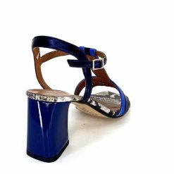 Ivoire0352 Ivoire K251 Vally Cuir Bleu Metallique Sandales