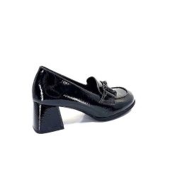 Ivoire0130a Ivoire 204823 Cuir Vernis Noir Mocassins