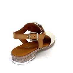 Paula Urban Paula Urban 9661 Cuir Off Camel Sandales