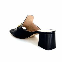 Ivoire0352 Ivoire K166 Caraibi2 Cuir Noir Mules