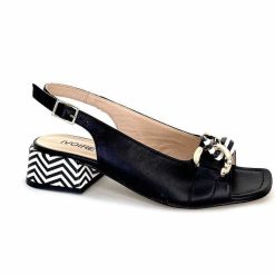 Ivoire0352 Ivoire K254 Lena Cucita Cuir Noir Sandales