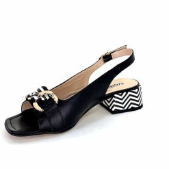 Ivoire0352 Ivoire K254 Lena Cucita Cuir Noir Sandales